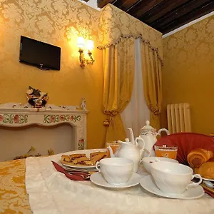 Alojamento de Acomodação e Pequeno-almoço Residenza La Loggia
